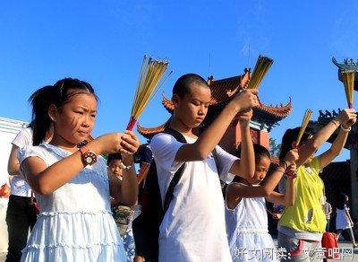 恭迎观世音菩萨成道日｜点一盏心灯，虔诚祈福！