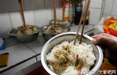 我今年二十五，我还幻想一夜暴富。