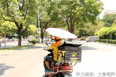 37岁胃癌男刷爆朋友圈，独腿外卖小哥烈日下“飞奔”：你光明，这