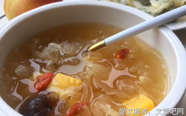 一天一碗银耳羹，胜过燕窝胜过参