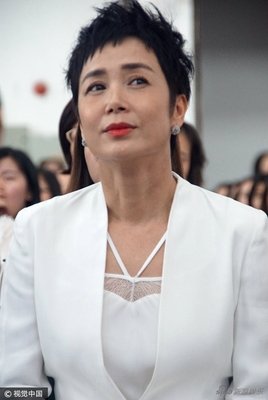 描写蒋雯丽的语句摘抄