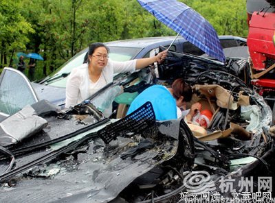 19张最“惨忍”的偷拍照，在盆 友 圈火了！
