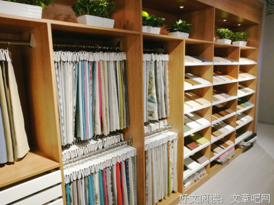 爱情里哪来这么多规范姿势？
