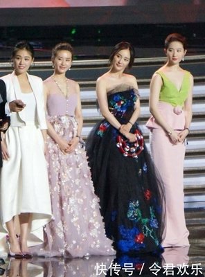 卓伟爆料！某女星同侍父子俩，网友脑洞大开，上演名侦探柯南！