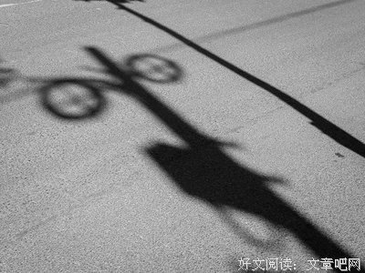 那些无人问津的黑暗日子，就这么熬过来了。