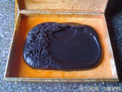 第二名：《锦盒记》