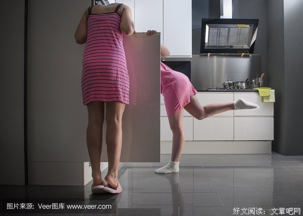 7岁女孩全身换血4次，因午饭中毒：你的冰箱里，藏着8颗定时炸弹