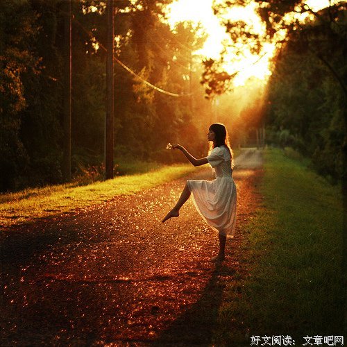 人轻只然都些然都想坚持的经典名句