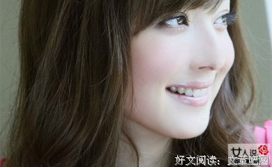 前男友总是做一些暧昧的事情，又不愿意复合……