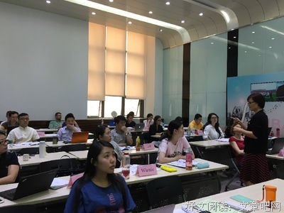 大学生，活不好。