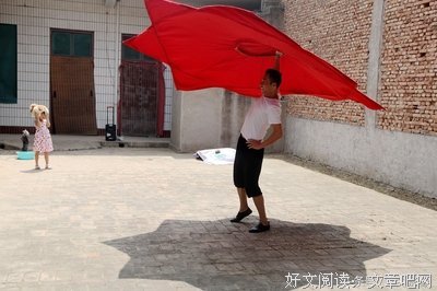 和爸妈比起来，年轻人从来都没撑过十秒