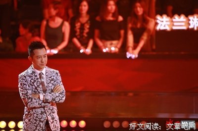 SHE十七年后合体引人落泪：创造神话的，竟是我们最痛恨的东西