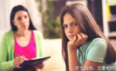 21岁女孩峨眉山跳崖，遗书曝光：有多少人，在笑着崩溃。