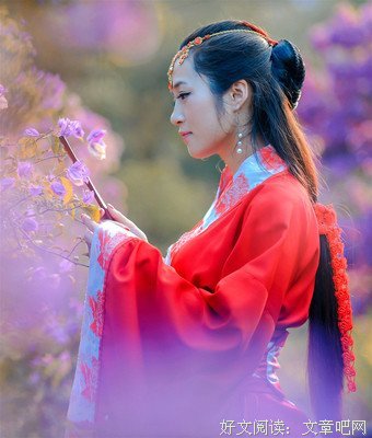 《烟雨红尘，悠悠流年。》的句子
