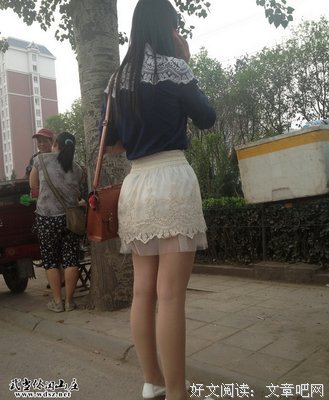有妹子总勾搭我男朋友，我该怎么做？