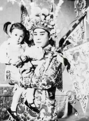 “不主动，不拒绝，不负责。”