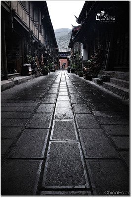 时间的裂缝名句欣赏