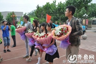《爱在屋檐下》经典影评10篇