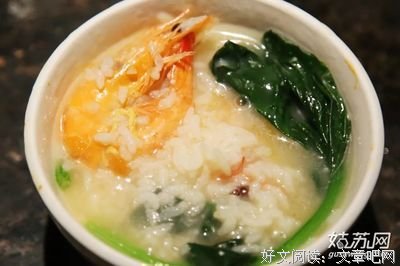 它曾比海底捞还火，却一步步走上不归路