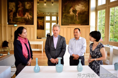 沟通时，双方活在不同的世界里，就是因为上演“内心戏”
