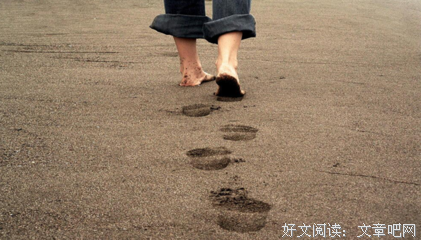 喜欢是步步为营，爱是手足无措