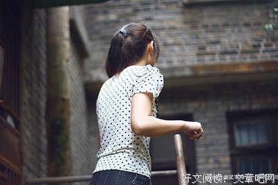 《青青校树》观后感10篇