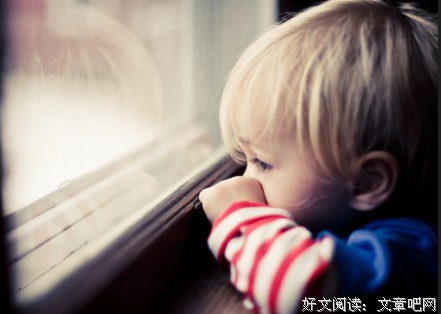 闺蜜跟我的前任在一起之后总是经常拉着我跟他们一起玩...