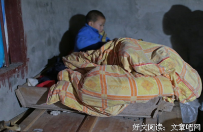 “随便和人睡觉的男生会得艾滋哦”