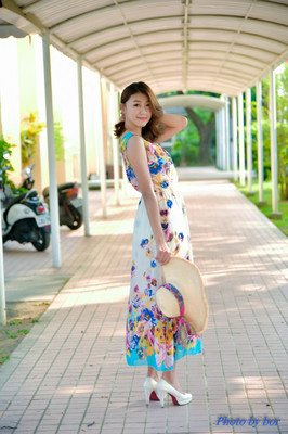 念你，在诗行里