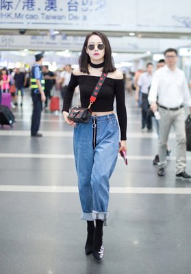 前任太多不能嫁？赵丽颖一个细节已经告诉你答案了……