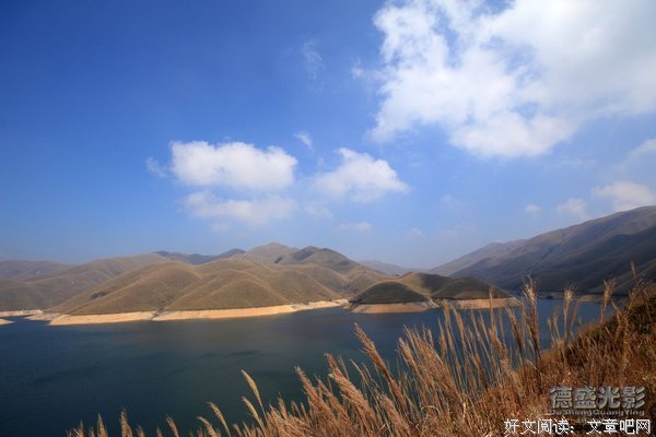 天湖的句子