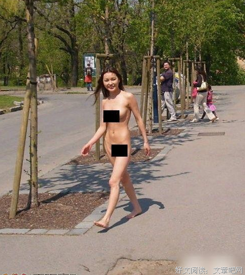 美国一流浪橘猫被女大学生收养后，报恩13年：不想做高冷的猫，只