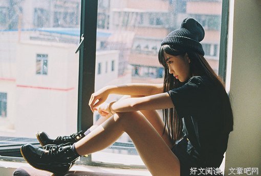 关于我爱你，作到军任是我的秘密。的句子
