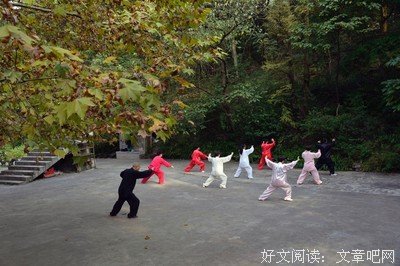 今日霜降 · 霜月萧萧霜飞寒 | 敬一丹朗诵：霜降