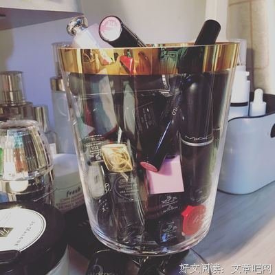 “用几十块钱口红的女生，真的很low。”