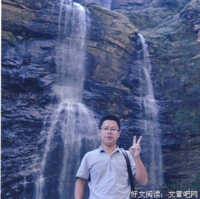 我也在探探上刷到了我的男朋友。