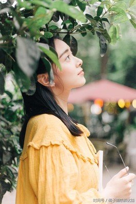女人要怎么做，才会让一个男人秒回你的微信