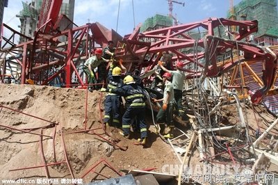 兰州车祸、公车坠江：新闻再丧也掩盖不了他们的光芒