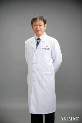 我只尖叫了八分钟 | 珊蔻·娜赤娅克 一席第634位讲者