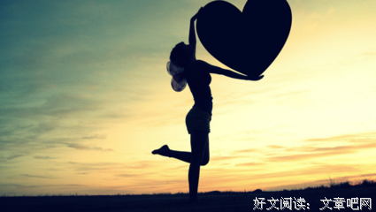最新的《他与月光为邻》名句欣赏