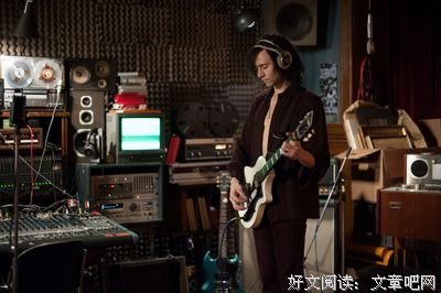 这个世界越来越粗鄙 ，一直缺少给温柔一个位置