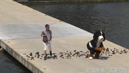 “别做男友狗，到头来一无所有。”