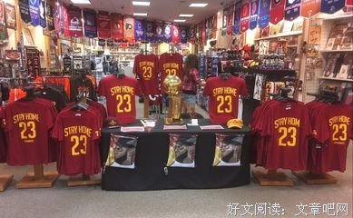 有关挽留不住的地么界前 把握不住的现在 等不住的未来的句子