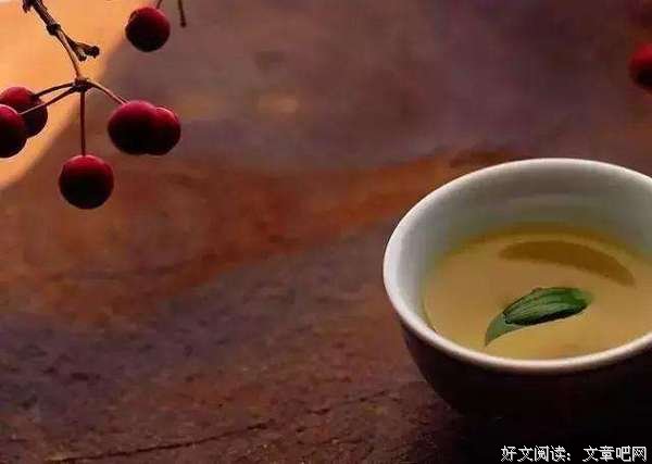 做一个不惑、不忧、不惧的完整的人