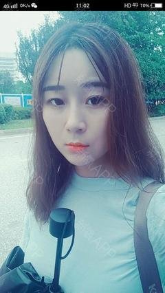 成年人不是不疼，他们只是在忍