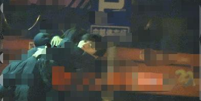 王传君和章宇深夜热吻：成年人的性向，其实都是一个谜
