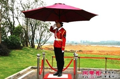 在五星级酒店轰趴后，她在我枕边摇曳到天亮