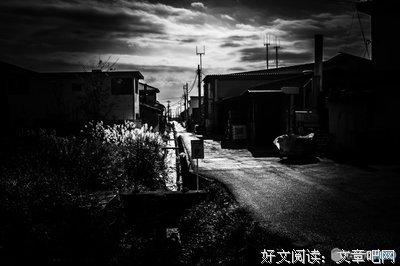 最新的《把成走立小不曾亏欠你里道一个努说每开的人》经典名句