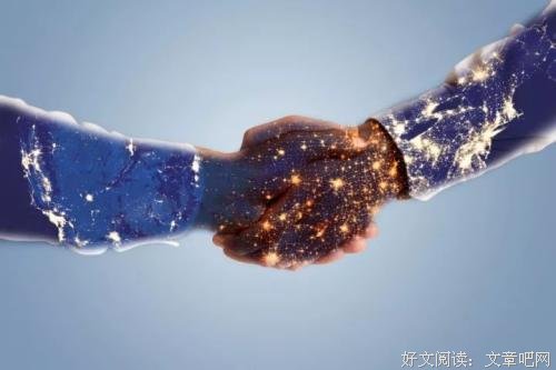 何炅粉丝破亿：对不起，你所谓的人脉并不值钱