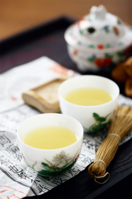 关于白茶的句子